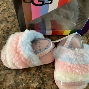NWT! Baby Uggs Fluff Yeah Slide Cali Collage